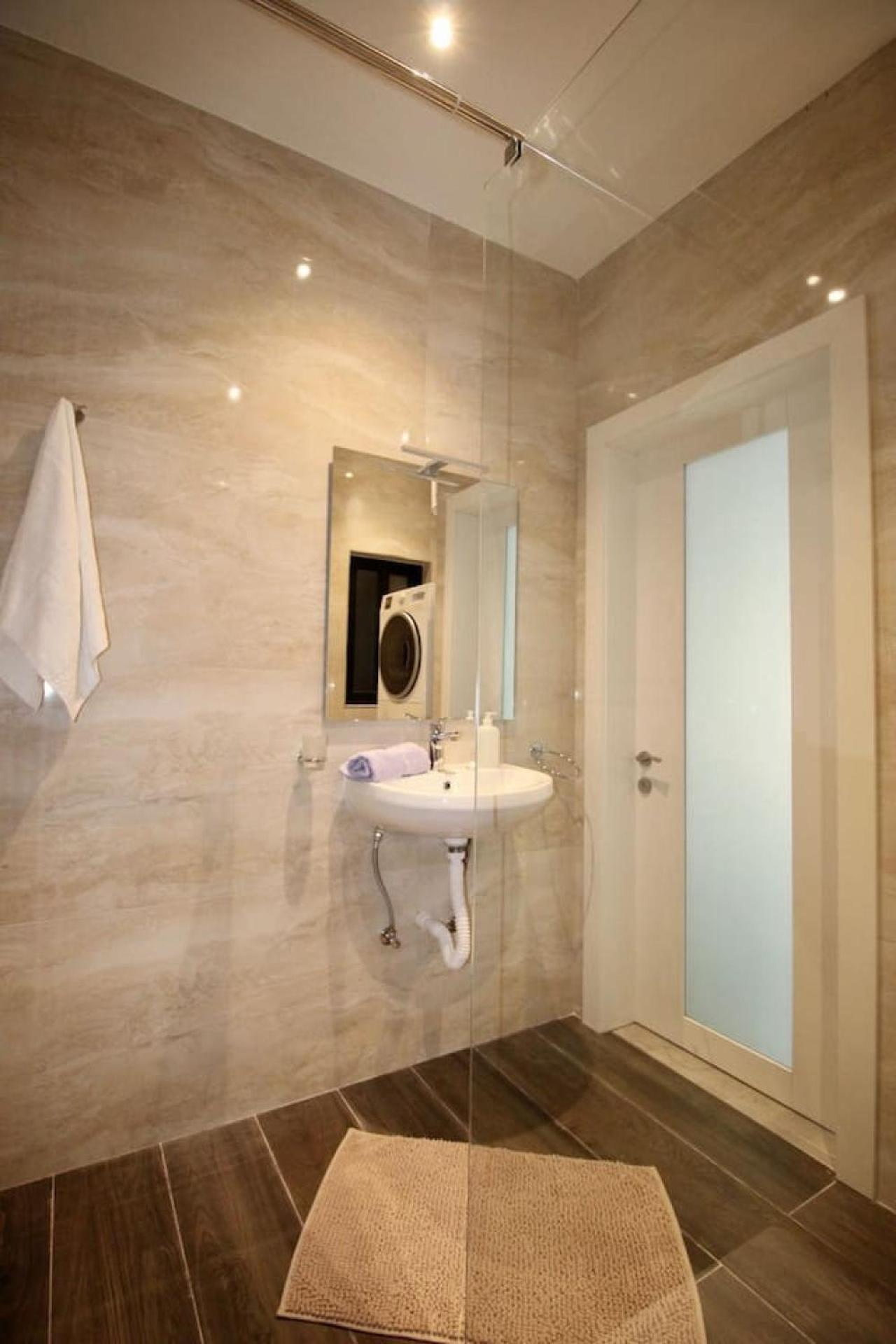 Gzira 3 Bedroom Apartment Exterior photo